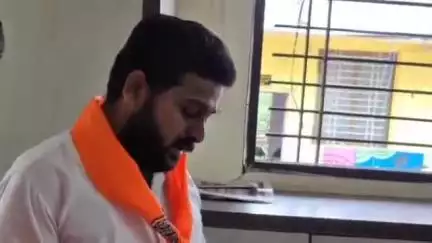 उदगीर: नगरपरिषदेच्या भूखंडावरील व रस्त्या लगत पुटपाथ वरील अतिक्रमण हटवा,मनसेची मुख्याधिकाऱ्याकडे मागणी
