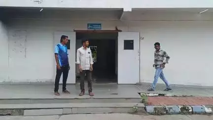 बुरहानपुर नगर: बुरहानपुर: जैनाबाद में ताप्ती नदी में मिला शव, 2 दिन बाद हुई पहचान, जिला अस्पताल में पोस्टमार्टम