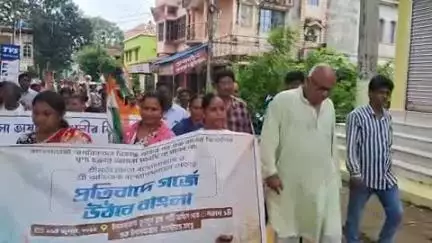 ইলামবাজার: ইলামবাজার ব্লক তৃণমূল কংগ্রেসের পক্ষ থেকে একুশে জুলাই শহিদ স্মরণে ধর্মতলা যাওয়ার প্রস্তুতি সভা, উপস্থিত মন্ত্রী