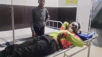 घंसौर: साधु टोला ग्राम के समीप अज्ञात वाहन ने बाइक को मारी टक्कर, बाइक सवार किसान गंभीर घायल, मेडिकल कॉलेज रेफर