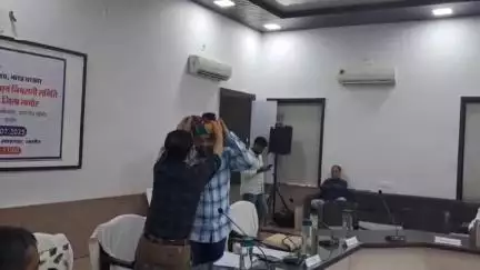 नागौर: नागौर में सांसद बेनीवाल की अध्यक्षता में दिशा समिति की बैठक शुरू, जिला परिषद में भी हुई बैठक