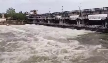 ग्वालियर गिर्द: तिघरा जलाशय के फिर खुले सभी 7 गेट, निकाला गया लगभग 8 से 10 हजार क्यूसेक पानी