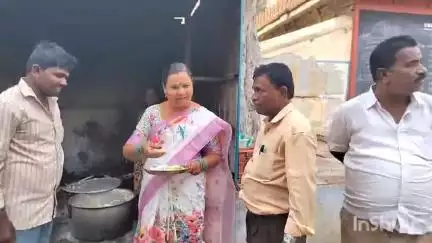 ఆదోని: నెహ్రూ మెమోరియల్ ఉన్నత పాఠశాలలో ప్రధానమైన సమస్యలు పరిష్కరిస్తాం : మున్సిపల్ చైర్ పర్సన్ లోకేశ్వరి