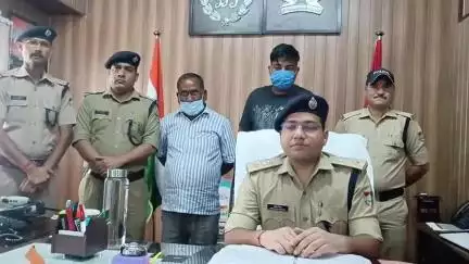 चमोली: विकासखंड पोखरी के ग्रामीण बचत केन्द्र में करोड़ों की वित्तीय अनियमितता का बड़ा खुलासा, दो आरोपियों की गिरफ्तारी