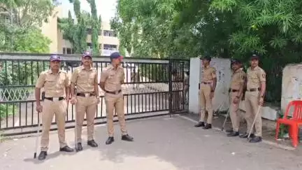 जालना: जालना जिल्हाधिकारी कार्यालयाबाहेर मोठा पोलीस बंदोबस्त तैनात...
