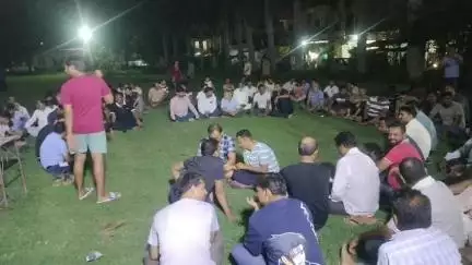 कालिंदी सोशल वेलफेयर फाउंडेशन द्वारा स्थाई बिजली की अंतरिम प्लानिंग हेतु आवश्यक बैठक का आयोजन