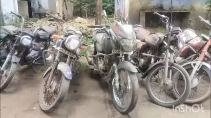 ఆదోని: ఆదోనిపోలీస్ స్టేషన్ పరిధిలో 20 ద్విచక్ర వాహనాలకు వేలం