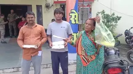 छतरपुर नगर: पठापुर रोड पर कियोस्क संचालक पर धोखाधड़ी का आरोप, पीड़ित ने सिटी कोतवाली थाने में की शिकायत