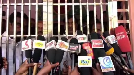 திருவண்ணாமலை: அதிமுக ஜனநாயக உரிமையோடு மக்கள் பிரச்சினையை சொல்ல அனுமதி மறுக்கப்படுகிறது கே சி வீரமணி பேட்டி