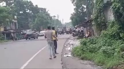 দেগঙ্গা: দেগঙ্গায় ৩৪ হাজার ১৭৬ টাকার সাইবার প্রতারণা শিকার হলেন এক ব্যবসায়ী, থানায় অভিযোগ দায়ের