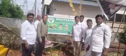 కర్నూలు: ప్రతి ఒక్కరు మొక్కలు నాటి పర్యావరణాన్ని కాపాడాలి: కర్నూలు ఎంపీ బస్తిపాటి నాగరాజు