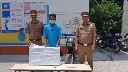 हापुड़: थाना देहात पुलिस ने चोरी की घटना का सफल अनावरण करते हुए एक अभियुक्त को गिरफ्तार किया