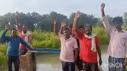 सलोन: भटनोसा गांव के पारी रजबहा में पानी की समस्या से परेशान किसानों ने किया प्रदर्शन, अधिकारियों पर लगाया लापरवाही का आरोप