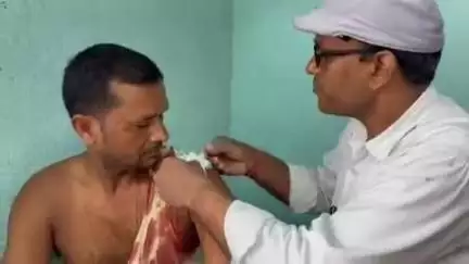 झाझा: धोबियाकुरा मार्ग पर जबरन रुपये मांगने के विरोध में एक व्यक्ति के साथ हुई मारपीट
