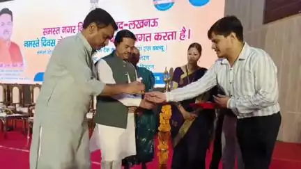 केंद्रीय राज्य मंत्री श्री बी.एल. वर्मा
