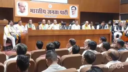 जबलपुर: भाजपा प्रदेश अध्यक्ष हेमंत खंडेलवाल 19 जुलाई को जबलपुर आएंगे, तैयारियों को लेकर हुई बैठक