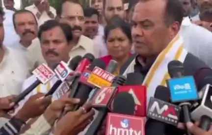భువనగిరి: పదేళ్లలో బిఆర్ఎస్ చేసిన అప్పులను కట్టుతున్నామని మంత్రి కోమటిరెడ్డి వెంకటరెడ్డి వెల్లడి