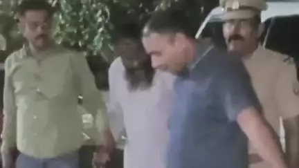 मझगवां: चित्रकूट पुलिस ने अवैध हथियार तस्कर को किया गिरफ्तार, भारी मात्रा में हथियार और कारतूस बरामद