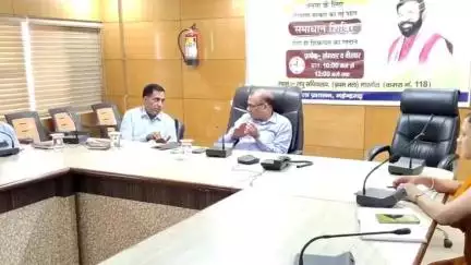 नारनौल: जिला उपायुक्त डॉ. विवेक भारती ने नागरिकों से अवैध कॉलोनियों में प्लॉट न खरीदने की अपील की