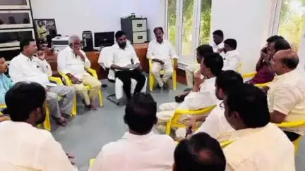 సుపరిపాలనలో తొలి అడుగులో ధర్మవరం మొదటి స్థానం సాధించినందుకు పరిటాల శ్రీరామ్ అభినందన.