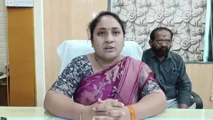 ભરૂચ: નગરપાલિકાના પવડી વિભાગ એન્જીનીયરની ગેરહાજરીમાં કોન્ટ્રાક્ટરો ફાઈલો ચેક મુદ્દે પાલિકા પ્રમુખ વિભૂતિબાએ પ્રતિક્રિયા આપી
