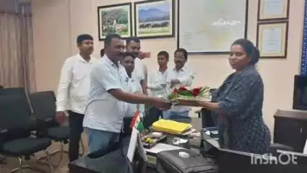 आदित्यपुर गम्हरिया: ज़िला के उप विकास आयुक्त से मिला सांसद प्रतिनिधिमंडल, कई मुद्दों पर हुई चर्चा
