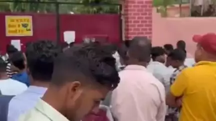 मोतिहारी: केंद्रीय चयन परिषद द्वारा सिपाही पद की लिखित परीक्षा पूर्वी चंपारण मोतिहारी के 17 परीक्षा केंद्रों पर आयोजित हुई