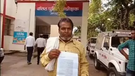 मथुरा: प्रेम की नगरी से दुल्हन को ले भागा प्रेमी, 20 दिन पहले हुई थी शादी