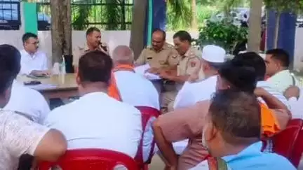 बुलंदशहर: अगौता पुलिस ने 33 मुकदमेबाज वाहनों की कराई नीलामी