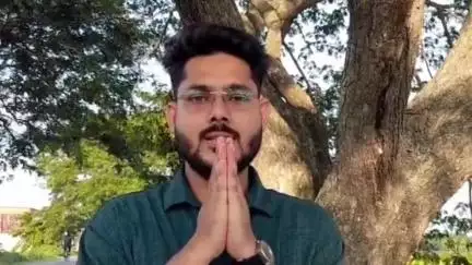বালিজানা: চহৰৰ ময়লাপথাৰত বিজেপি নেতা কাশ্যপ প্ৰকাশৰ বিৰুদ্ধে জাঙুৰ খাই উঠে ছাত্ৰ মুক্তিৰ কেন্দ্ৰীয় সমিতিৰ কাৰ্যকৰী সভাপতিয়ে