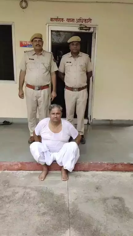 #Balotra: थाना सिणधरी द्वारा ‘‘ऑपरेशन शिकंजा’’ के तहत वांछित अभियुक्त केशराराम गिरफ्तार।

#BalotraPolice #BalotraNews