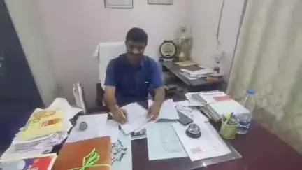 మనోహరాబాద్: తూప్రాన్ తహశీల్దార్ గా బాధ్యతలు స్వీకరించిన చంద్రశేఖర్ రెడ్డి