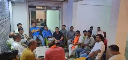 सिमडेगा: कांवड़ यात्रा को लेकर कांवरिया सेवा संघ की बैठक, तैयारियों पर हुई चर्चा, विभिन्न ग्रुप को सौंपा गया सेवा कार्य
