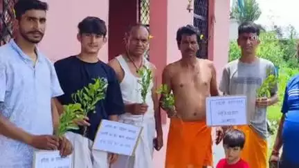 भिकियासैन: उत्तराखंड सरकार के निर्देश पर भिकियासैण क्षेत्र में शुरू हुआ 'एक पेड़ मॉ के नाम' अभियान