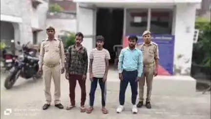 फिरोज़ाबाद: सुहाग नगर इलाके में दुकानदार के साथ मारपीट करने वाले 3 आरोपियों को थाना दक्षिण पुलिस ने भीम नगर इलाके से किया गिरफ्तार