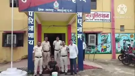 ग्राम लिमतरी से 9 लीटर अवैध कच्ची महुआ शराब के साथ बिलाईगढ़ पुलिस ने एक आरोपी को किया गिरफ्तार
