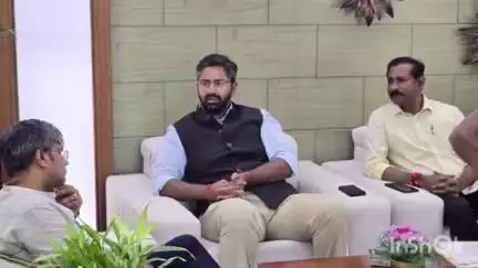 గాజువాక: గంగవరం పోర్ట్ NH -16, తుంగ్లం మార్గంలో రోడ్లను ఢిల్లీలోని NHAI చైర్మన్ సంతోష్ కుమార్ యాదవ్ ను కలిసిన  ఎంపీ భరత్