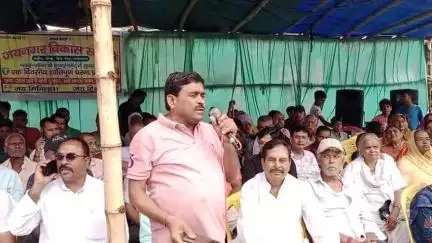 जयनगर: प्रस्तावित ROB में सुधार को लेकर धरना प्रदर्शन