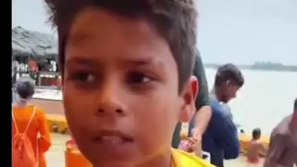 प्रयागराज में पिता की शराब छुड़ाने के लिए बच्चों ने की कांवड़ यात्रा, 120 किलोमीटर पैदल चलकर करेंगे जलाभिषेक