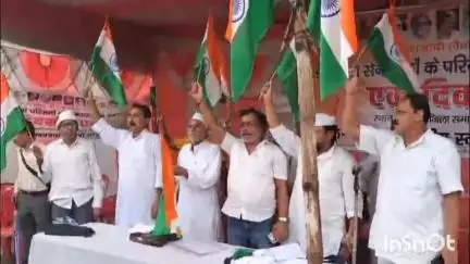 सासाराम: सासाराम में अखिल भारतीय स्वतंत्रता सेनानी परिवार कल्याण परिषद ने विभिन्न मांगों को लेकर धरना प्रदर्शन किया