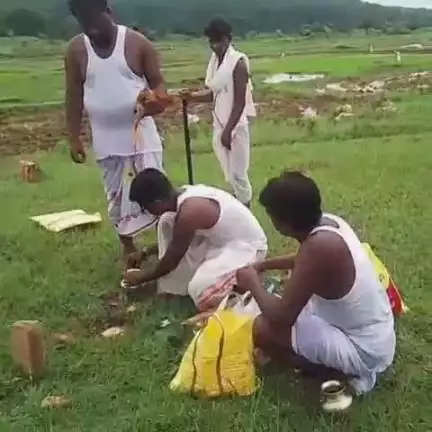 चांडिल: रामगढ़ गांव में जांताल पूजा का आयोजन किया गया