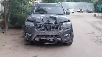 झुंझुनू: झुंझुनू के खेमी सती चौराहे के पास स्कॉर्पियो गाड़ी ने मारी बाइक सवार को टक्कर एक की मौत एक जयपुर  रैफर