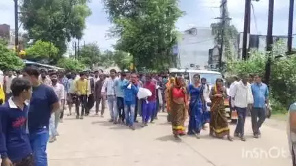 नागौद: नागौद नगर परिषद कार्यालय में कर्मी का फांसी पर झूलता शव मिला, क्षेत्र में फैली सनसनी