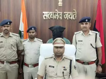 बेलदौर: राजू हत्याकांड: बेलदौर पुलिस ने एक अभियुक्त को किया गिरफ्तार, आरोपी ने हत्या की बात स्वीकारी