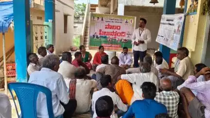చిల్లంగిలో ఏవో సుధా మాధురి ఆధ్వర్యంలో 'పొలం పిలుస్తుంది' కార్యక్రమం నిర్వహణ