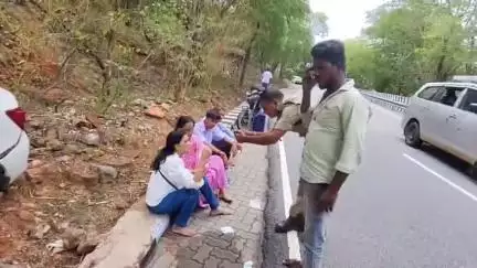 తిరుమల ఘాట్ రోడ్ లో ఘోర రోడ్డు ప్రమాదం