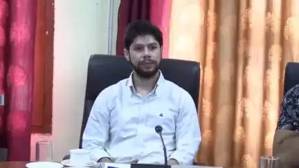 ऊना: मतदाता सूचियों के संशोधन को लेकर हुई कार्यशाला, डीआरडीए भवन ऊना में बीएलओ को दिया गया प्रशिक्षण