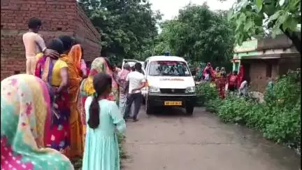বলরামপুর: ডিগারডি গ্রামে মাঠে কাজ করার সময়  বজ্রাঘাতে প্রাণ গেল মহিলার জখম আরো এক মহিলা