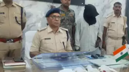 गया टाउन सीडी ब्लॉक: गया: मगध ग्रामीण बैंक लूट मामले में 1 गिरफ्तार, 3 कट्टा और ₹50,000 जब्त
