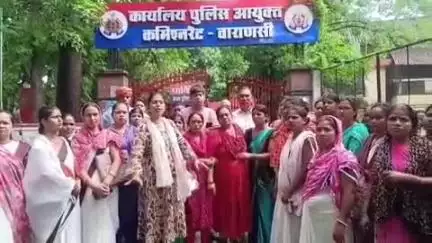 जिला हॉस्पिटल में इलाज के दौरान मृत्यु निरुद्ध कैदी की मौत पर परिजनों ने गंभीर आरोप लगाया, CP से की मुलाकात